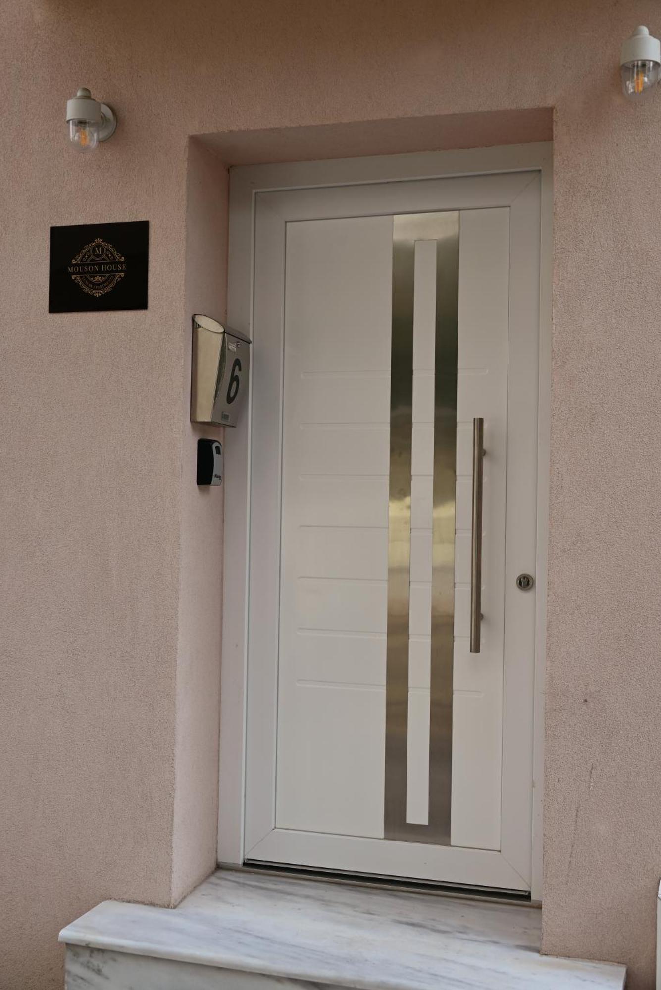 Mouson Luxury Apartment Кавала Екстериор снимка